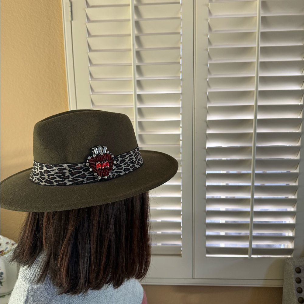 Fedora hat - Picture 1 of 4